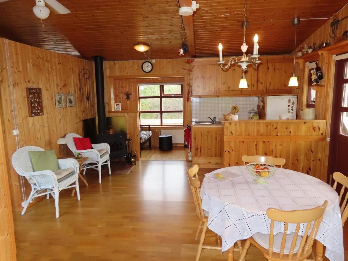 Red Riding Hood Cabin On The Golden Circle Next To Kerith Selfoss Exterior foto